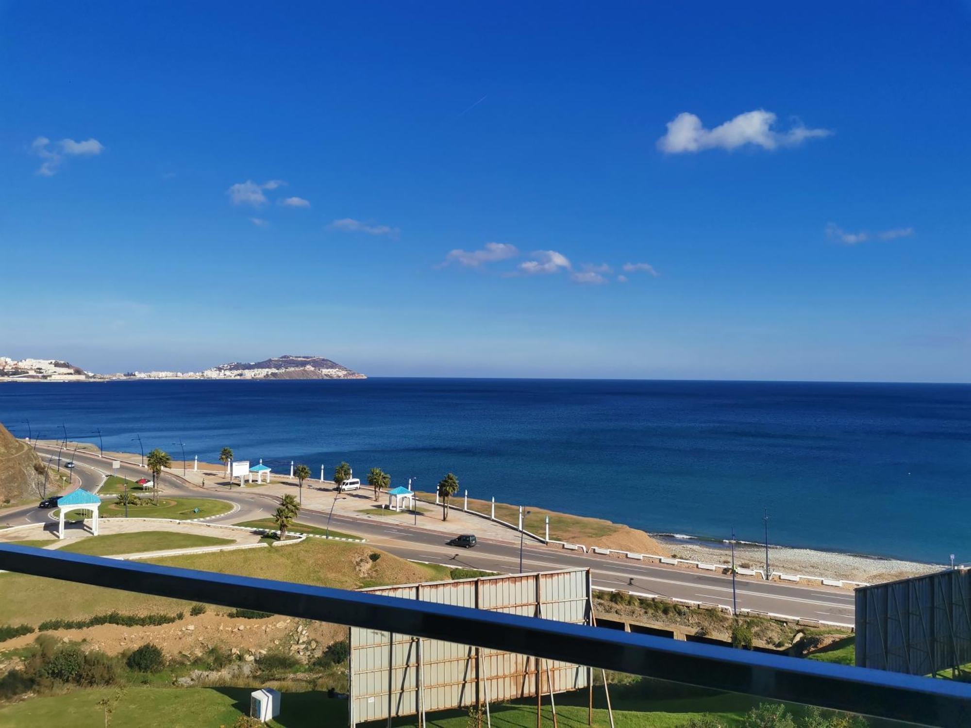 Appartf3 Vue Panoramique Sur Mer Residence Vista Del Mar フニデク エクステリア 写真
