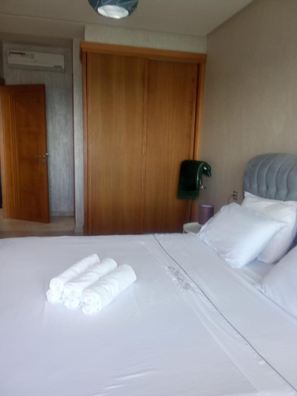 Appartf3 Vue Panoramique Sur Mer Residence Vista Del Mar フニデク エクステリア 写真