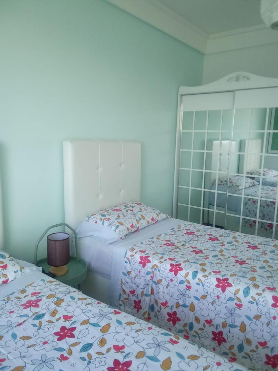 Appartf3 Vue Panoramique Sur Mer Residence Vista Del Mar フニデク エクステリア 写真